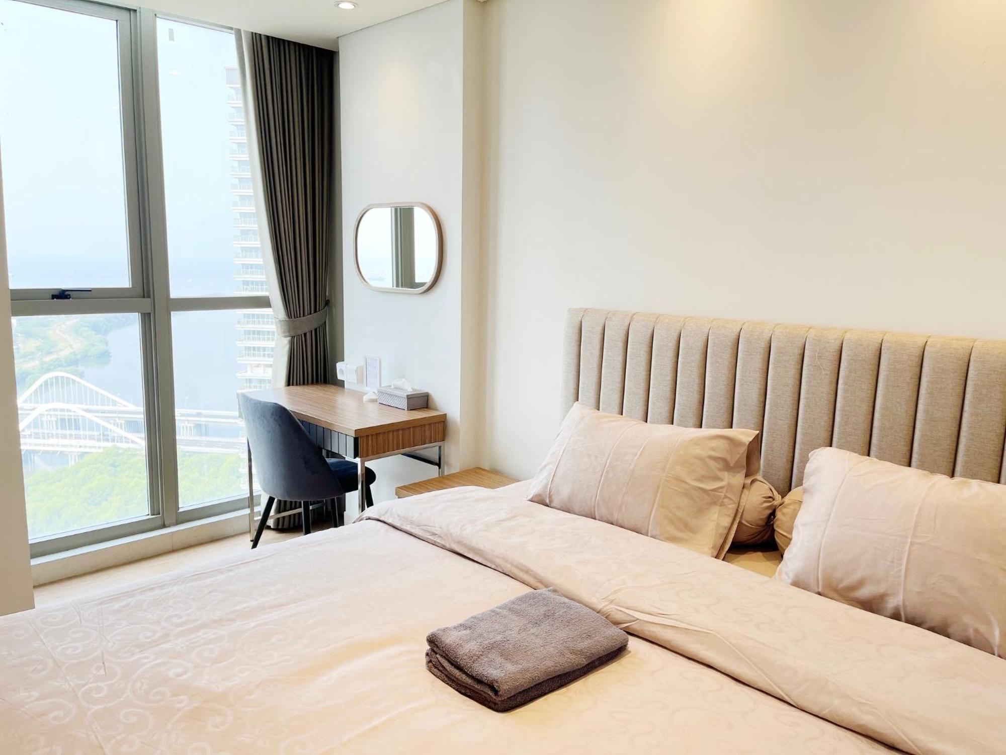 Apartemen Gold Coast Sea View By Rentrooms Jakarta